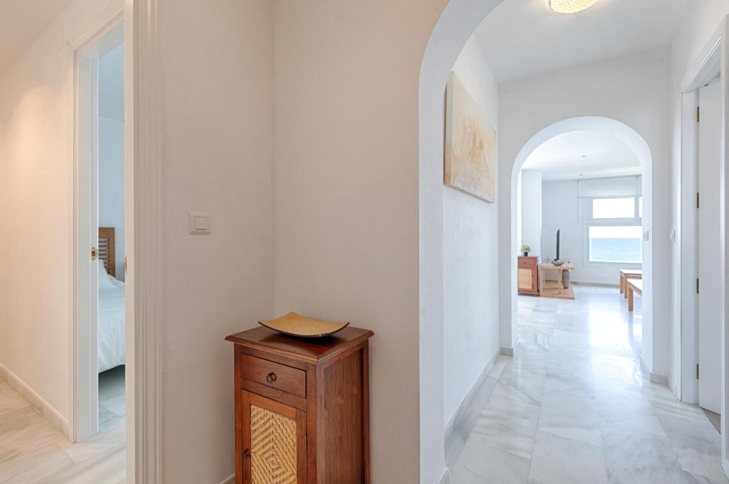 Front Sea View Apartment Estepona photo 1