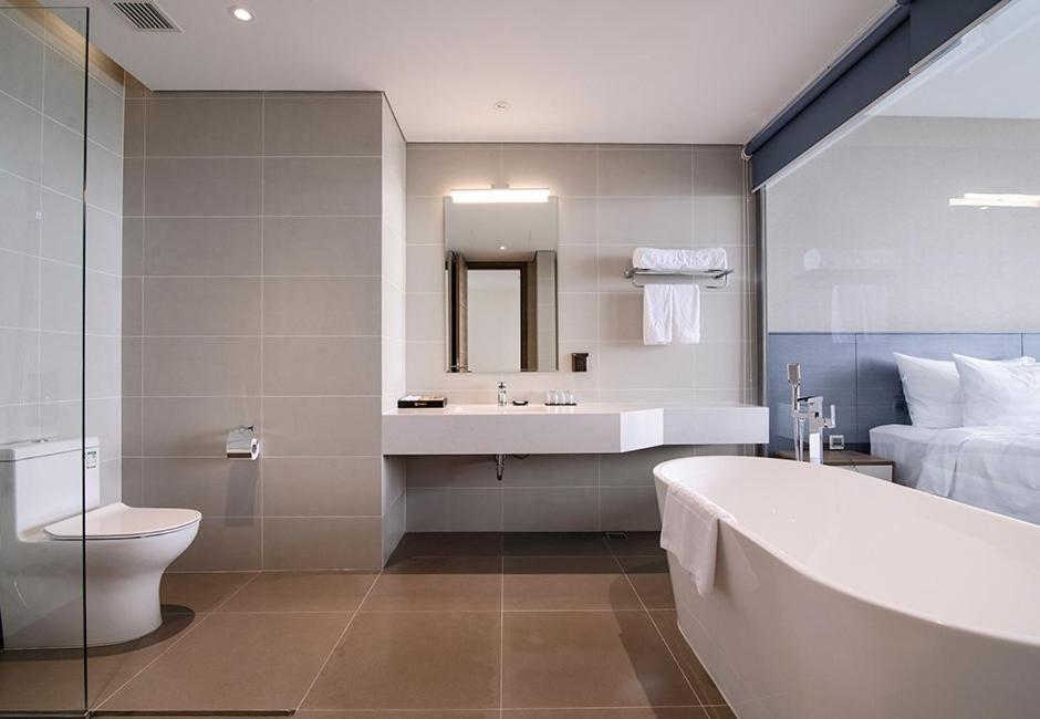 Flamingo Cat Ba Resort luxury