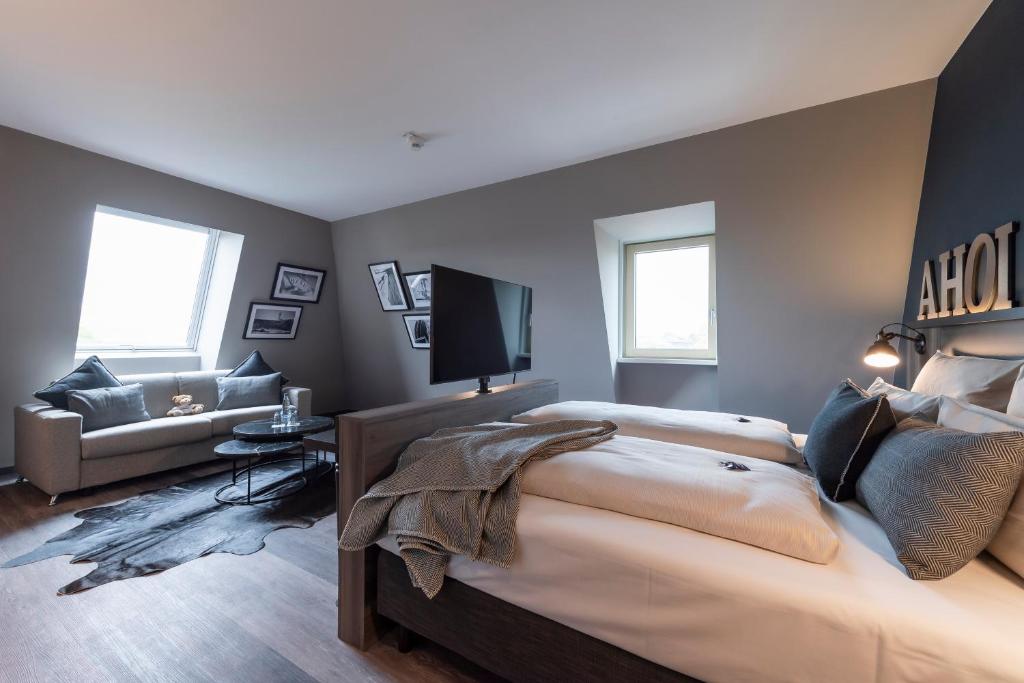 Студио (Улучшенный номер-студио), HARBR. Hotel Ludwigsburg