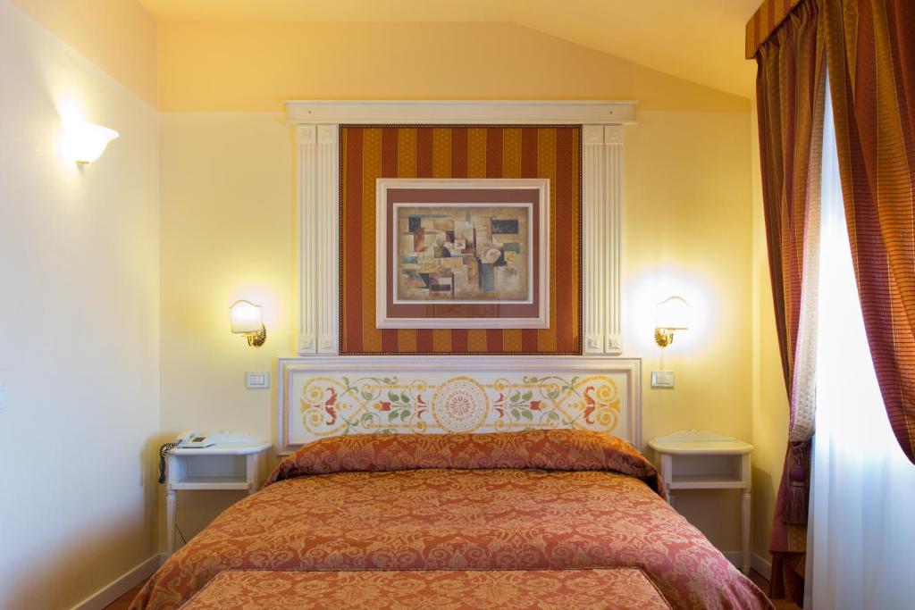 Hotel Tuder photo 1