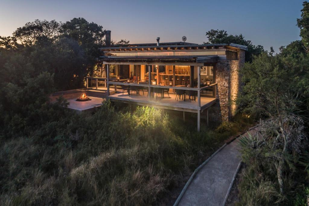 Kariega Game Reserve Ukhozi Lodge photo 1