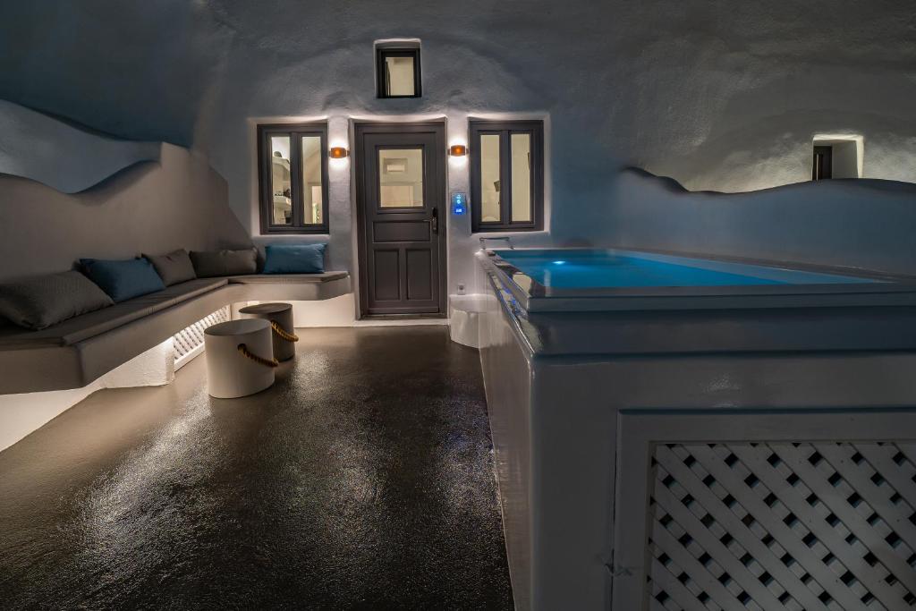 Сьюит (Люкс «Медовый месяц в пещере»), Eternity Suites Santorini