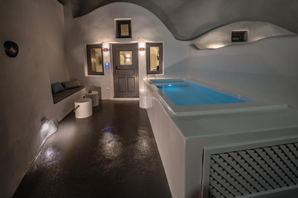 Сьюит (Люкс «Медовый месяц в пещере»), Eternity Suites Santorini