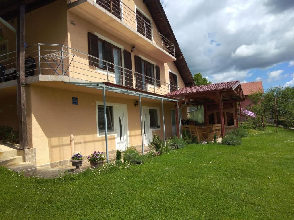 Studio apartman Trdina photo 4