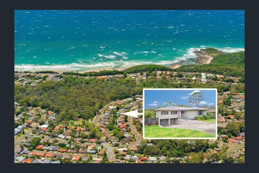 Harrys @ Shelly Beach - family home with pool photo 3