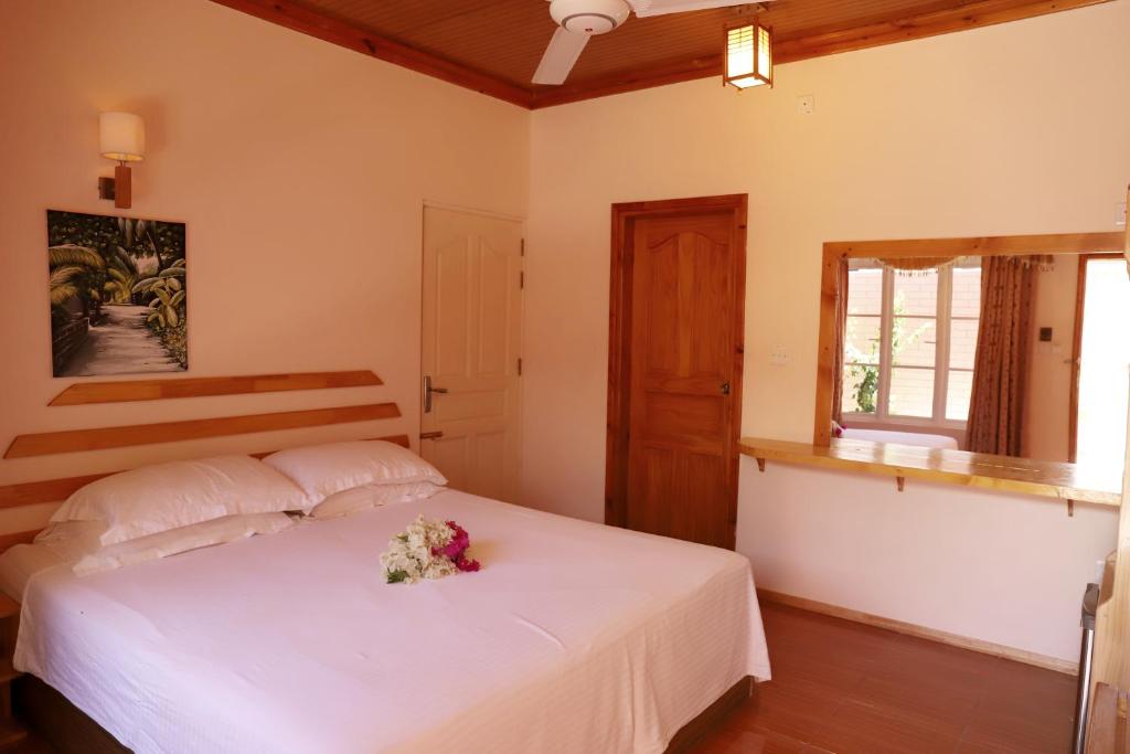 Двухместный (Двухместный номер Делюкс с 1 кроватью), New Breeze Thoddoo Inn