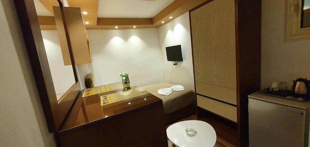 Двухместный (Двухместный номер эконом-класса с 1 кроватью), Garden Season Hotel