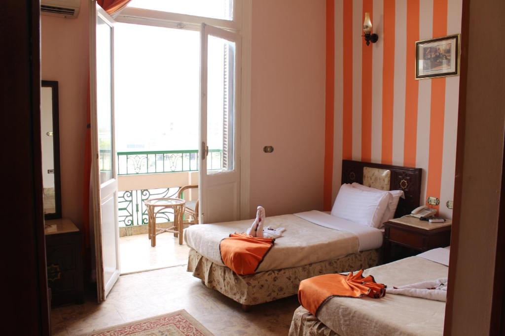Двухместный (Двухместный номер Делюкс с 1 кроватью и балконом), City View Hotel