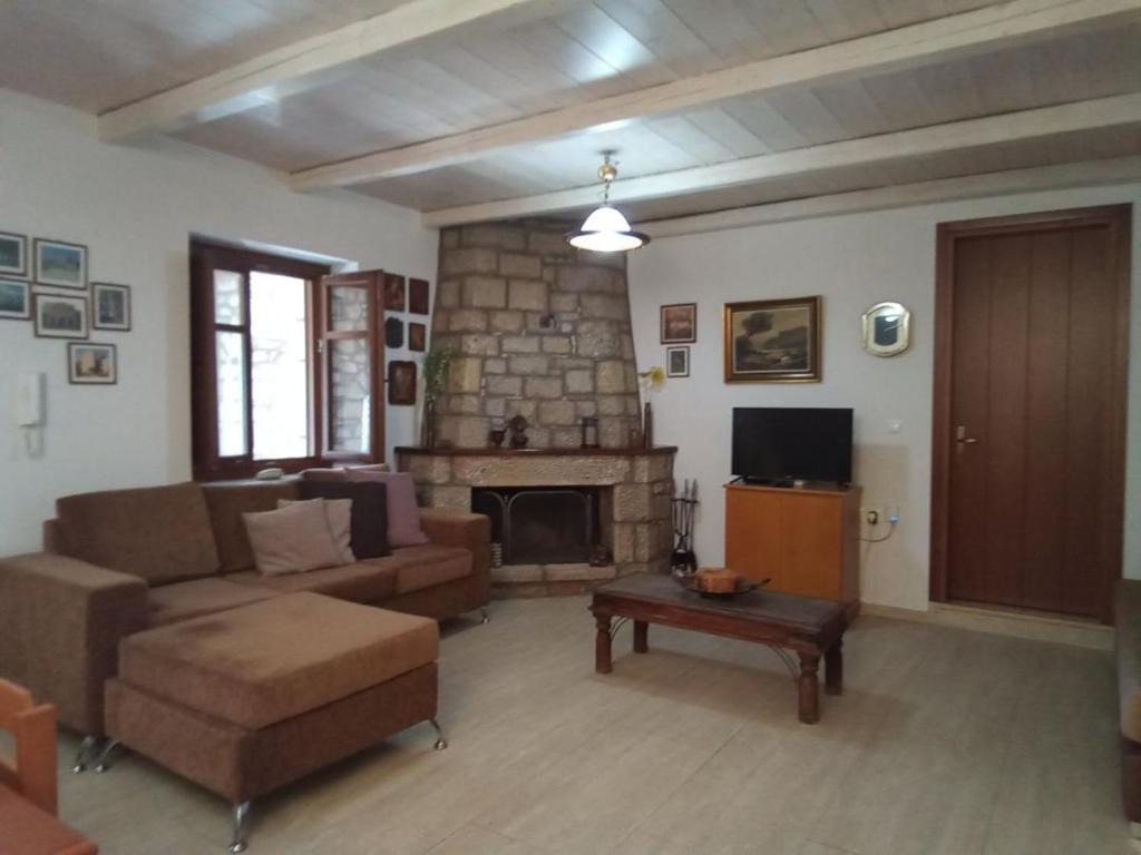 Boliari house photo 3