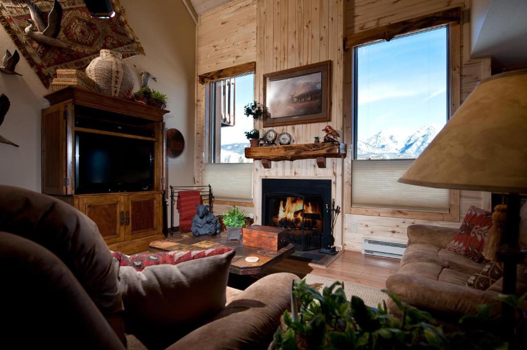 Cascade Village 56 photo 1
