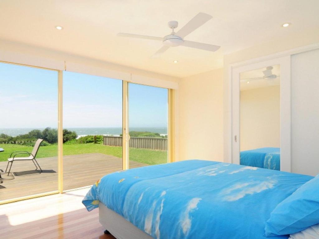 Pacific Views photo 3