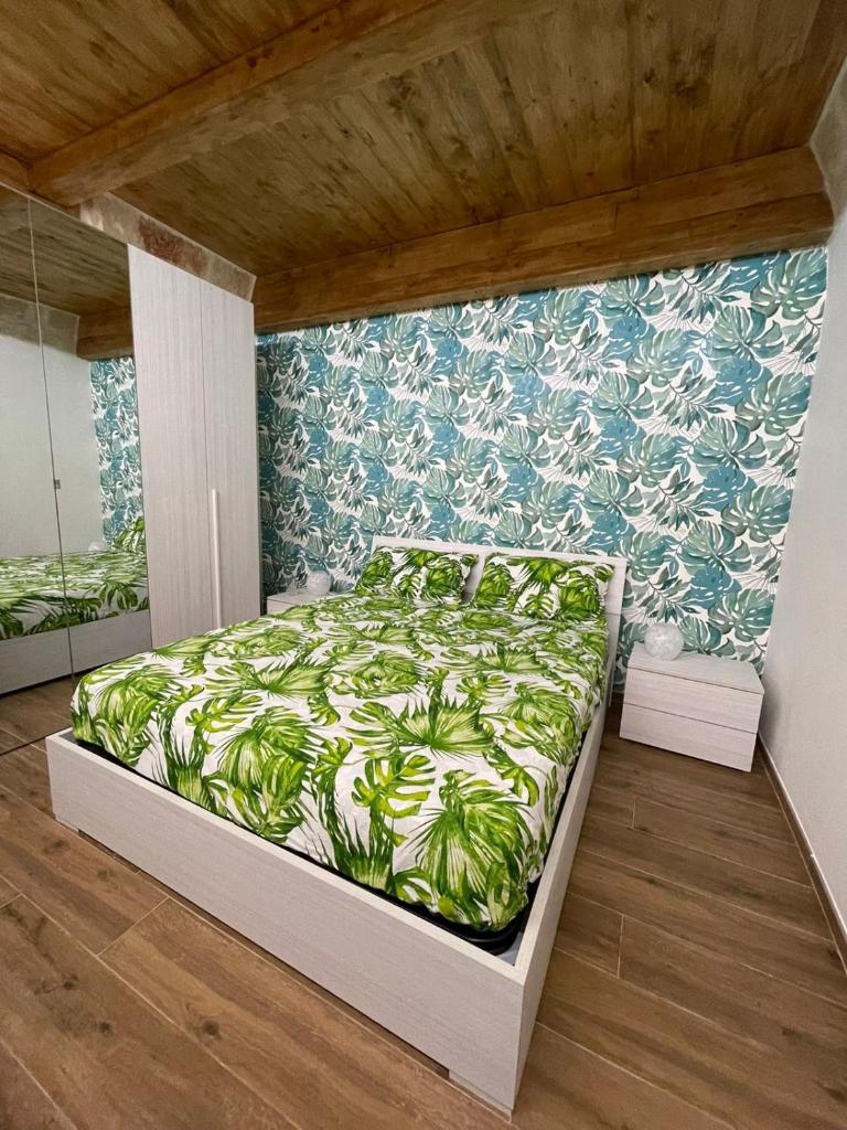 Tropical House photo 1