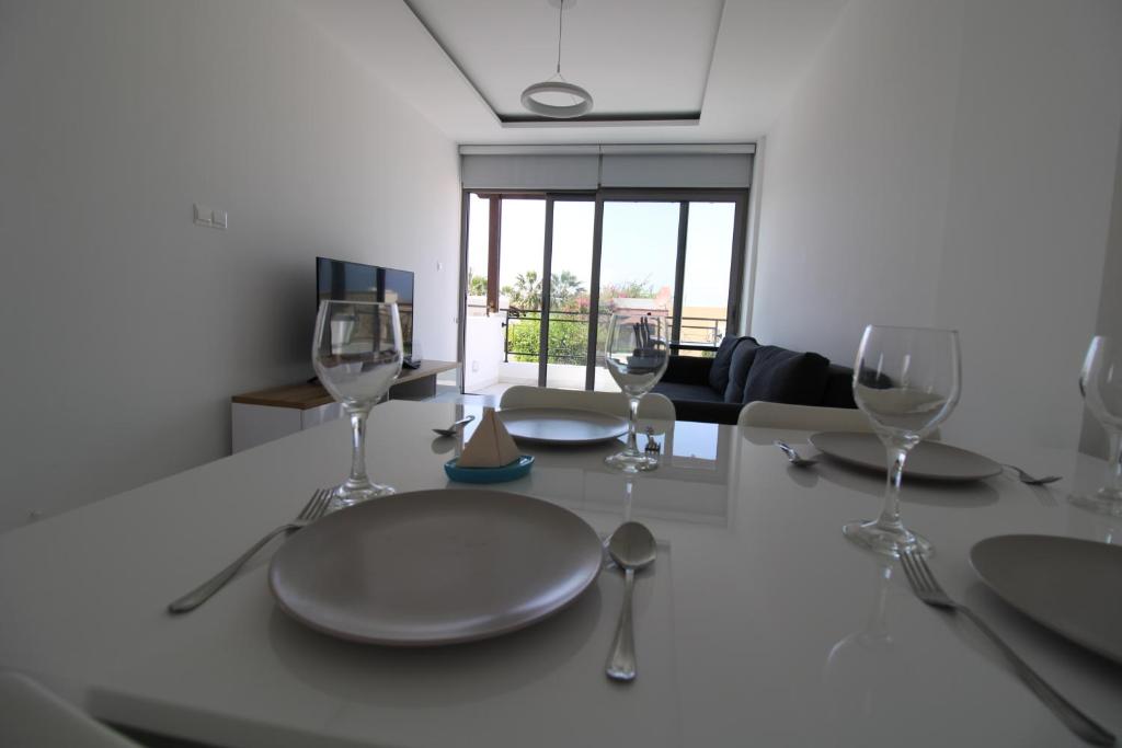 42 Beach Coast Apartment photo 1