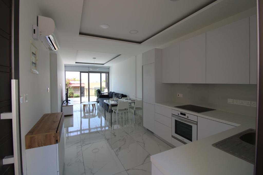42 Beach Coast Apartment