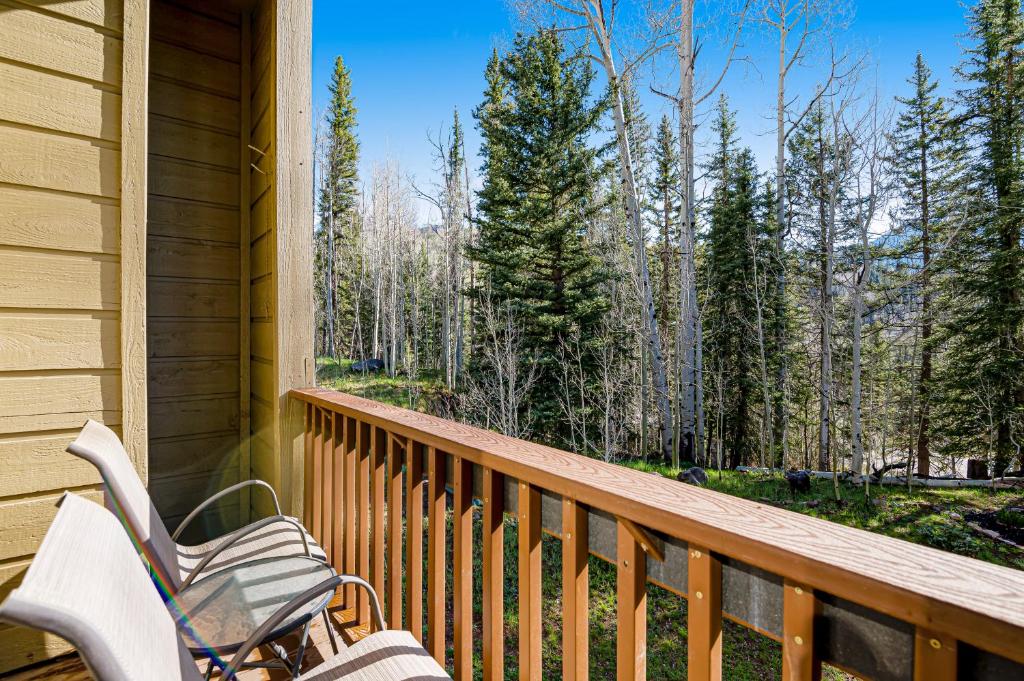 Cascade 347 photo 1