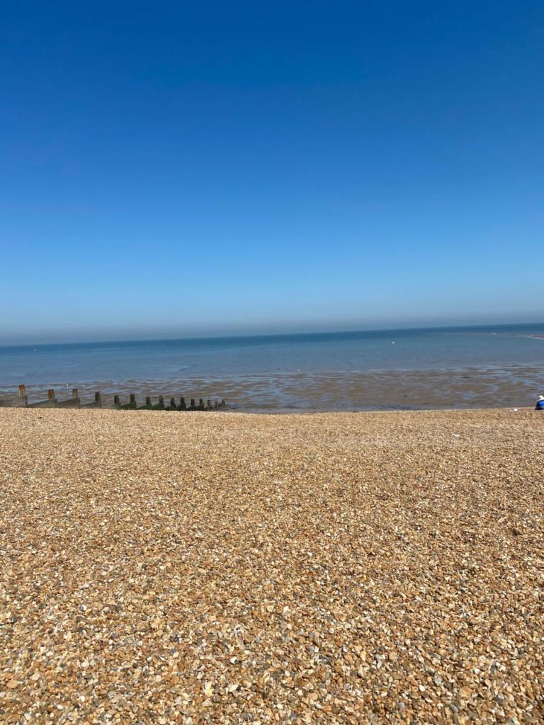 The Beach Retreat Whitstable - Tap to explore photos