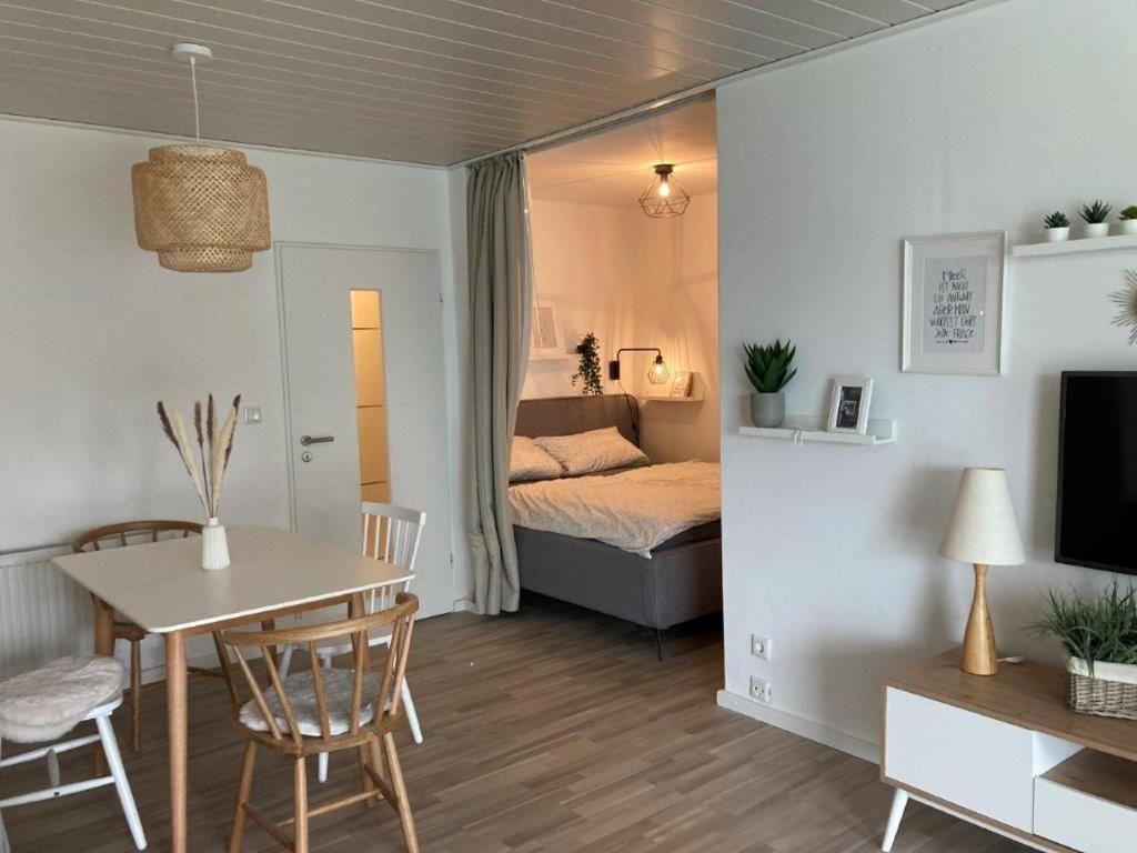 Alte-Bergstrasse-12-App-6-kleine-Perle-ABS-006 photo 2