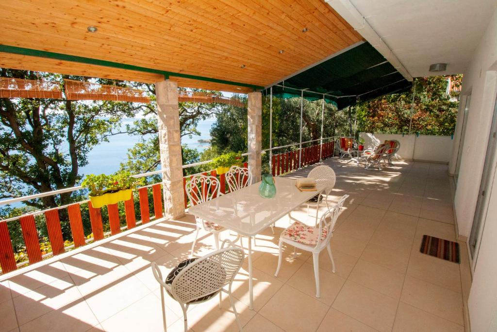 IDIS Holiday Home photo 1