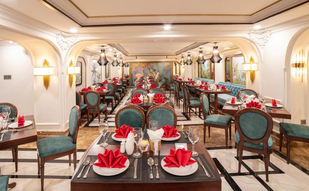 MARIGOLD HOTEL DALAT