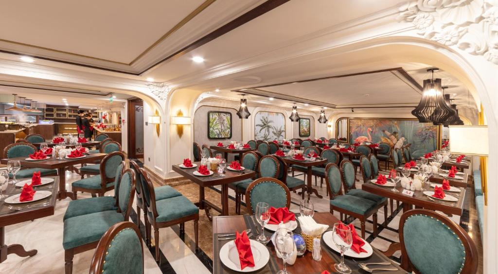 MARIGOLD HOTEL DALAT