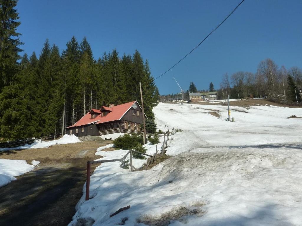 Roubenka u vleku photo 1