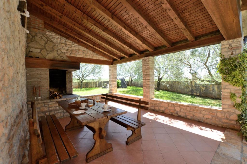 House Mariano photo 2