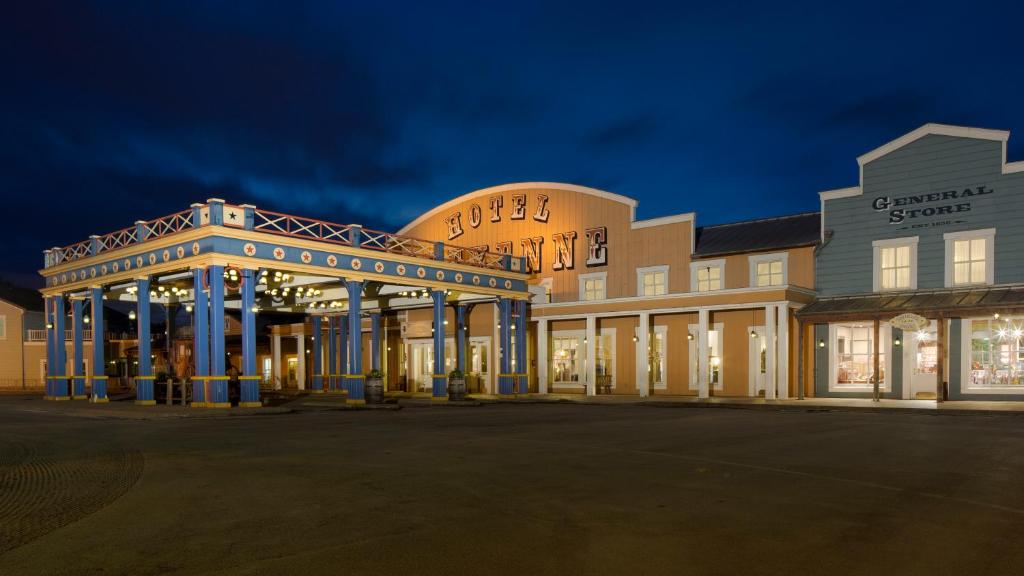 Disney Hotel Cheyenne photo 1