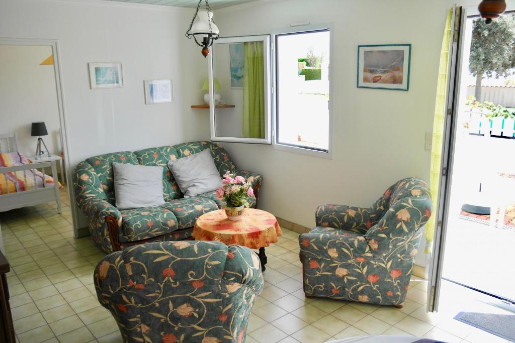 Maison idéale pour des vacances en famille revigorantes à Brem-sur-Mer photo 3