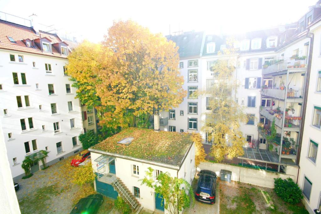 Апартаменты (Апартаменты с 1 спальней А), HITrental Stauffacher Apartments