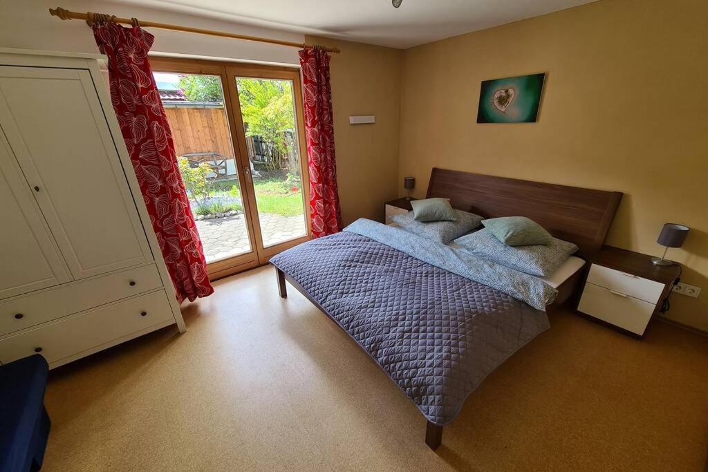 By Toni - Ferienwohnung mit Garten in Garmisch photo 2