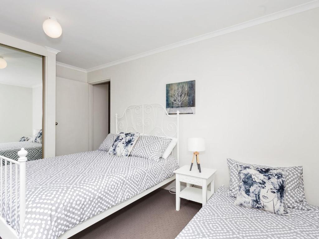 Sundowner Apartment 5 photo 3