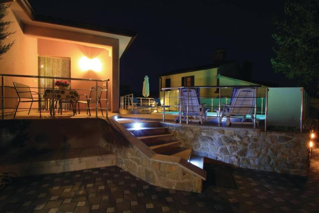 Adorable Holiday House Lilla-with pool-near Old Town Labin photo 4