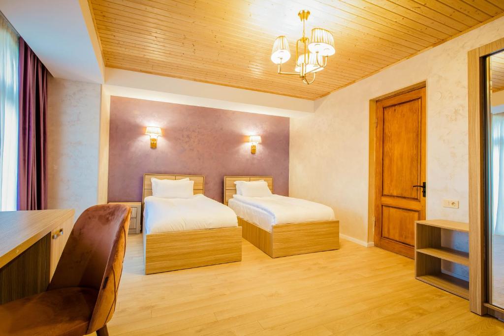 Hotel Mestia Inn photo 2