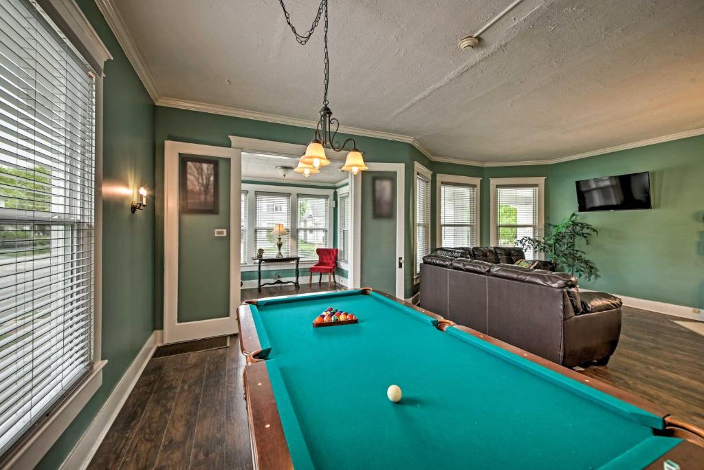 Historic Noblesville Home with Private Yard! photo 3