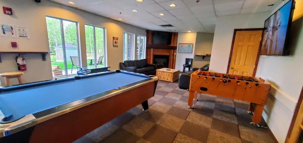 Sunset Resorts Canmore and Spa photo 2