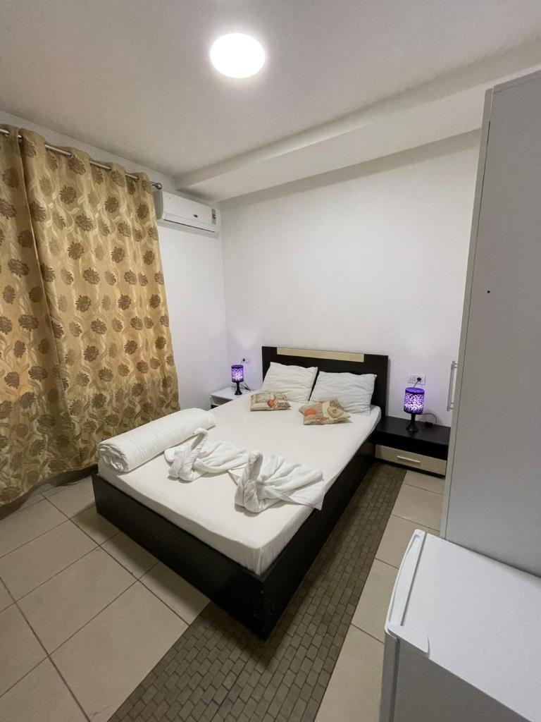 Двухместный (Улучшенный двухместный номер с 1 кроватью), Hostel Tripoli