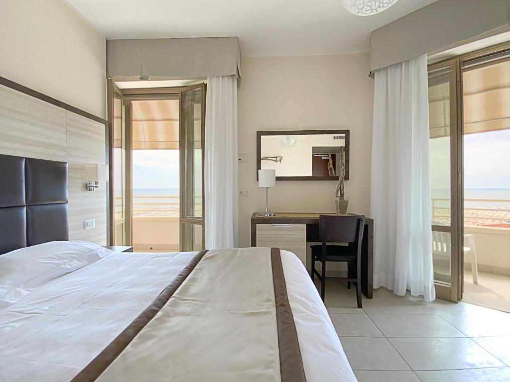 Hotel Capri & Residence photo 2