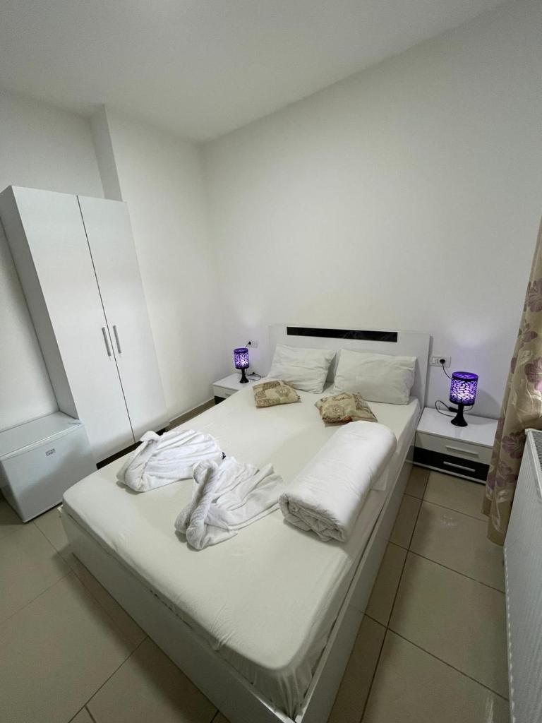 Двухместный (Улучшенный двухместный номер с 1 кроватью), Hostel Tripoli