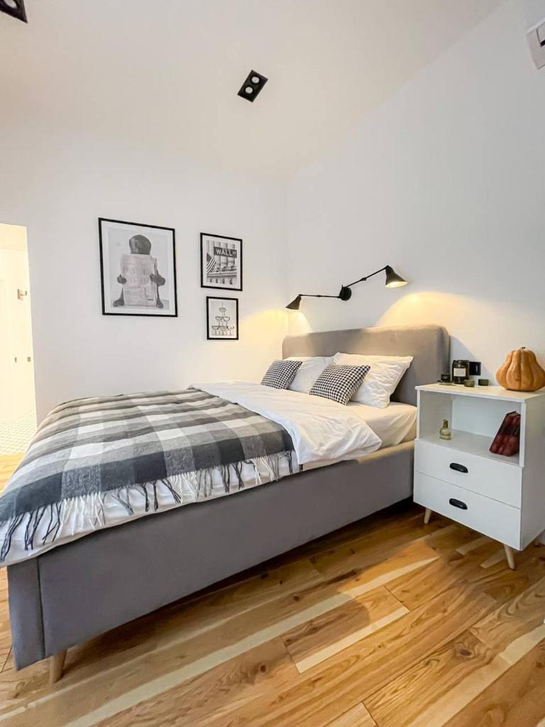 Poetry Apartments in the city center photo 1