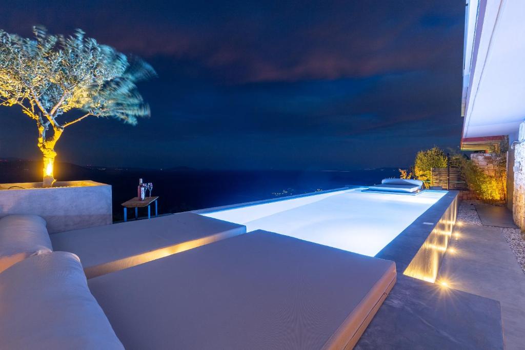 Olon Villa photo 1