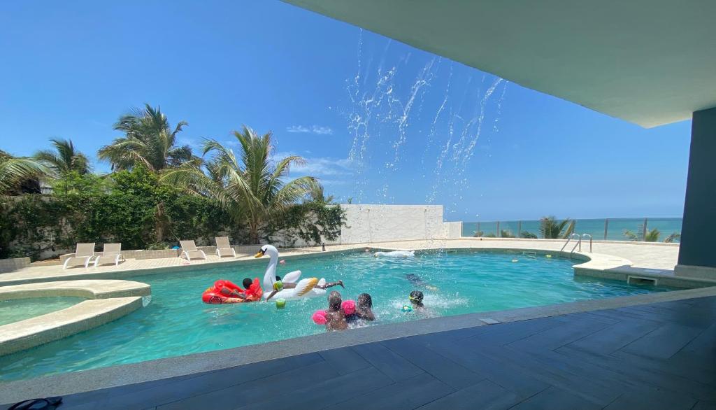 Villa Somone pied dans l’eau photo 1