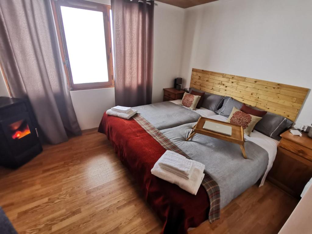 {
  "en-gb": "PRECIOSO LOSFT FRENTE A PISTAS GRANVALIRA, Soldeu, HUT1-0 0 5 0 6 8"
}