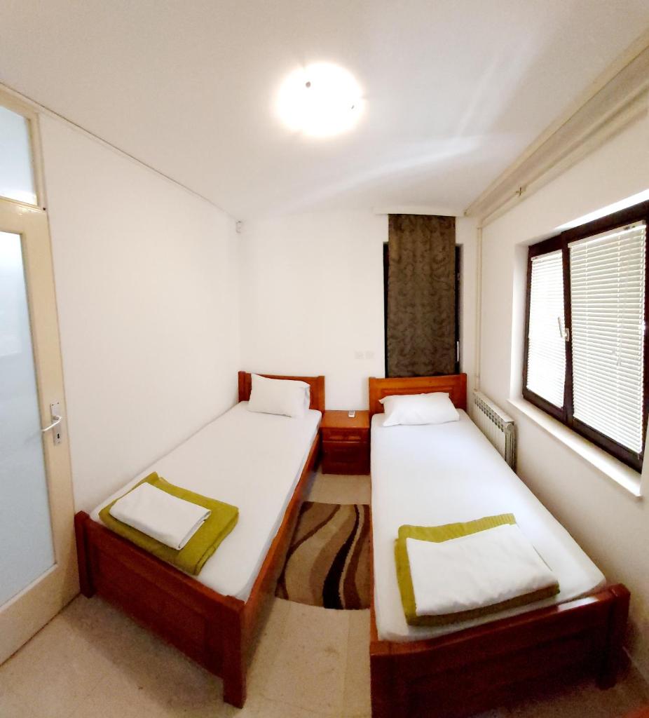 Апартаменты (Апартаменты с 2 спальнями и террасой (7 взрослых)), Bravo Apartmants