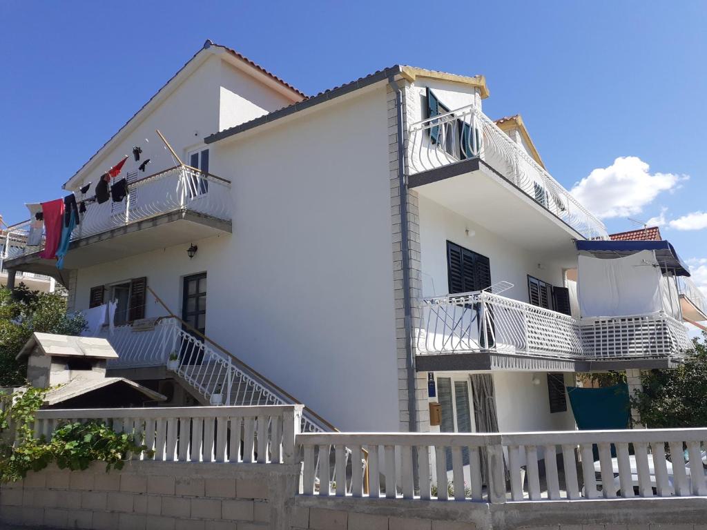 Apartments Hanna photo 1