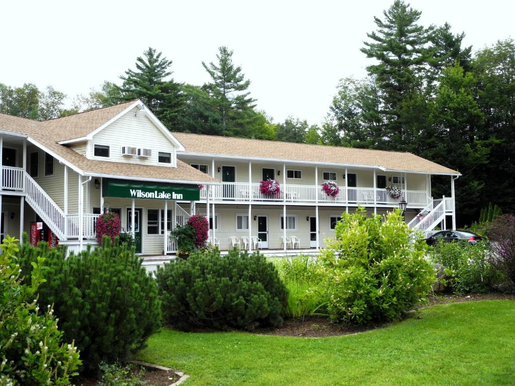 Wilson Lake Inn image
