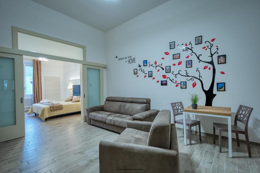 B&B Gianmarti Suite - Tap to explore photos