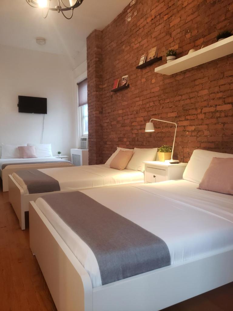 Апартаменты (Улучшенные апартаменты), Hotel and the City, Empire State Building