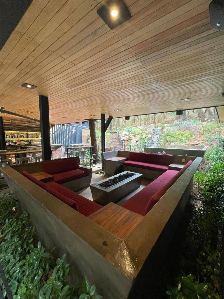 Hotel Oxú Solo adultos