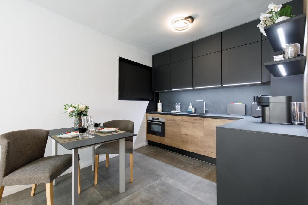 Cannes CROISETTE, Palais des Festivals, Beaches, Apart Residence Le MINERVE photo 4