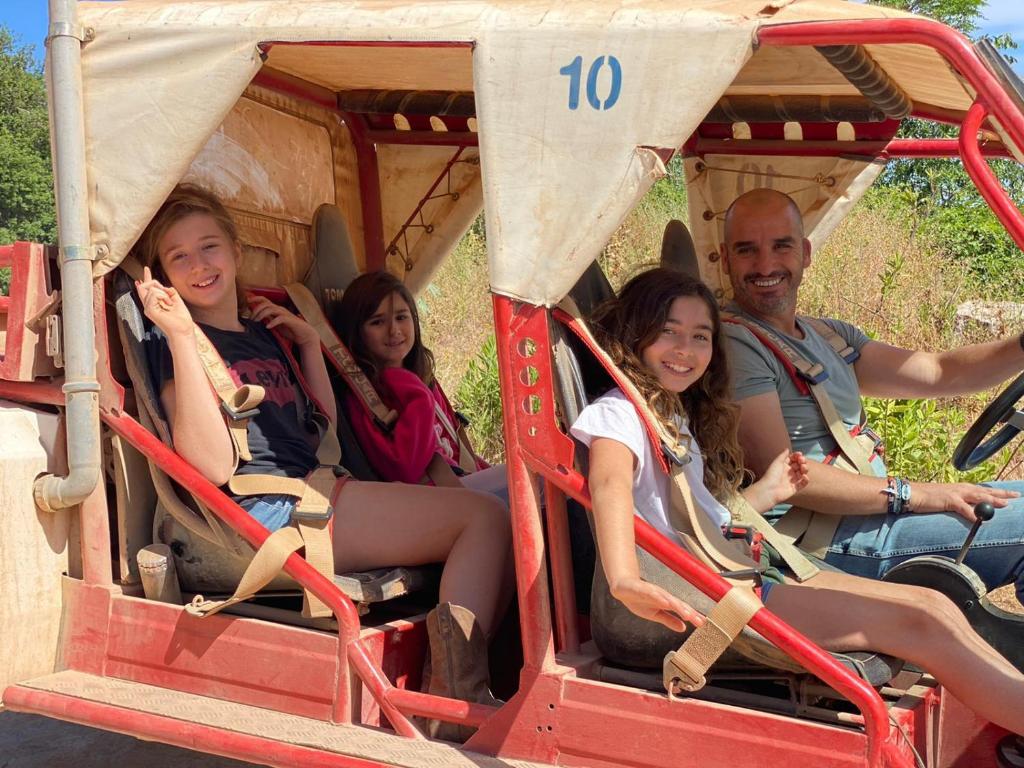 The Riders' Experience - Glamping and Attractions Park- Full Board photo 1